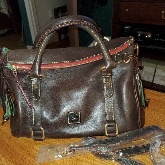 Dooney & Bourke Handbags - DOONEY BOURKE SMALL PEBBLED LEATHER SATCHEL BAG